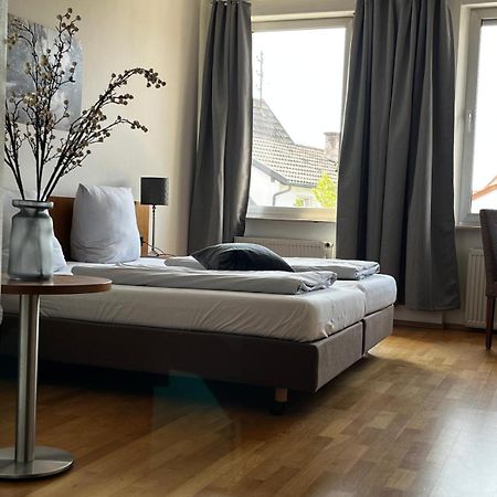 Neuburg am Rhein Landgasthof Zur Sonne I Hotel & Restaurant מראה חיצוני תמונה