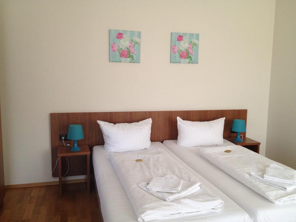 Neuburg am Rhein Landgasthof Zur Sonne I Hotel & Restaurant חדר תמונה