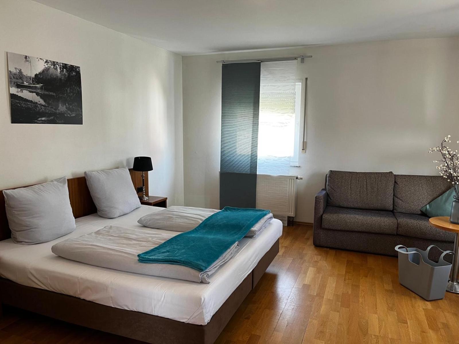 Neuburg am Rhein Landgasthof Zur Sonne I Hotel & Restaurant מראה חיצוני תמונה